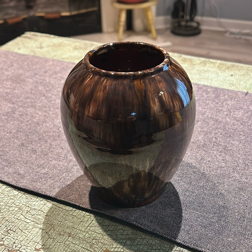 Vtg McCoy Brown Onyx Brush Art Vase, Pottery Drip Glaze Multicolor